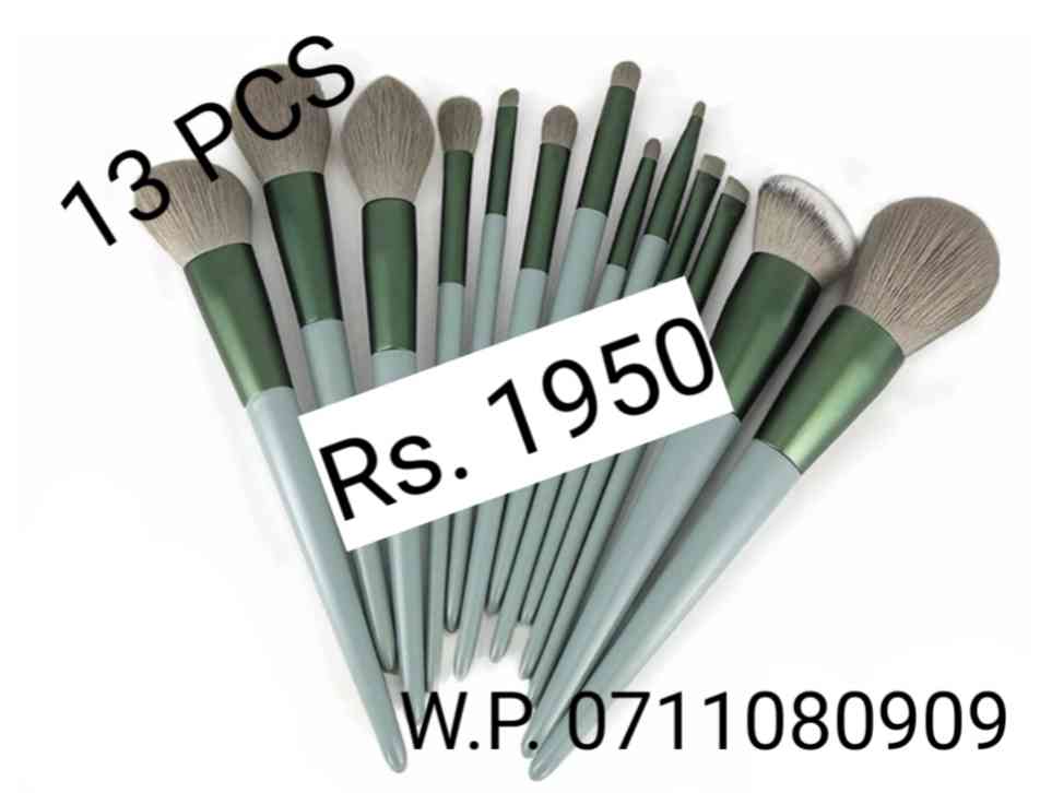 13 Pcs makeup brushes