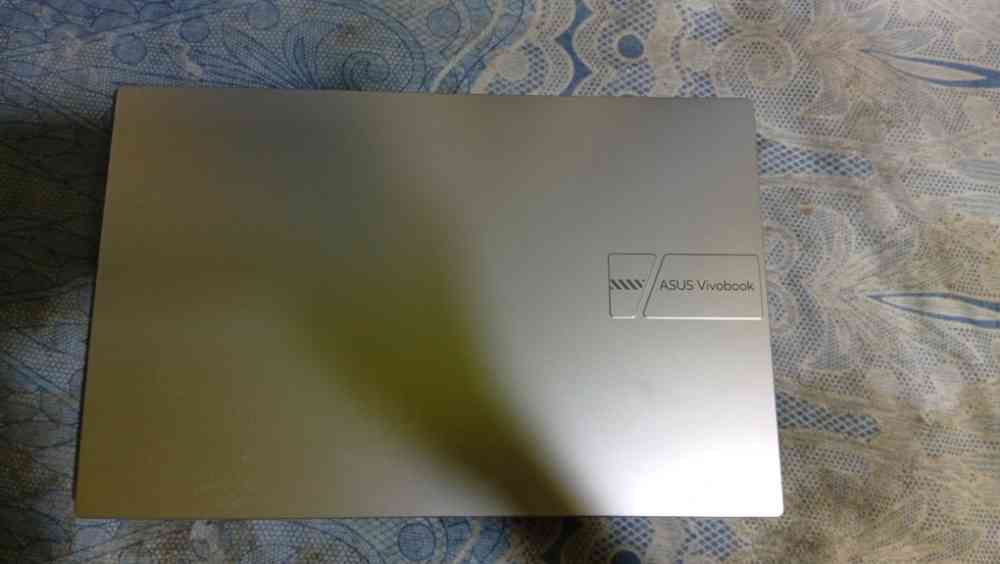 Asus vibobook x1504 Va