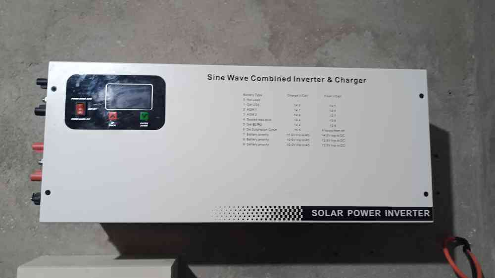 Solar inverter