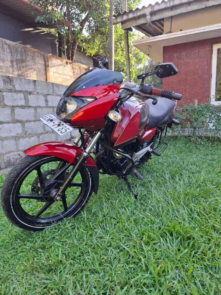 Bajaj pulser 150