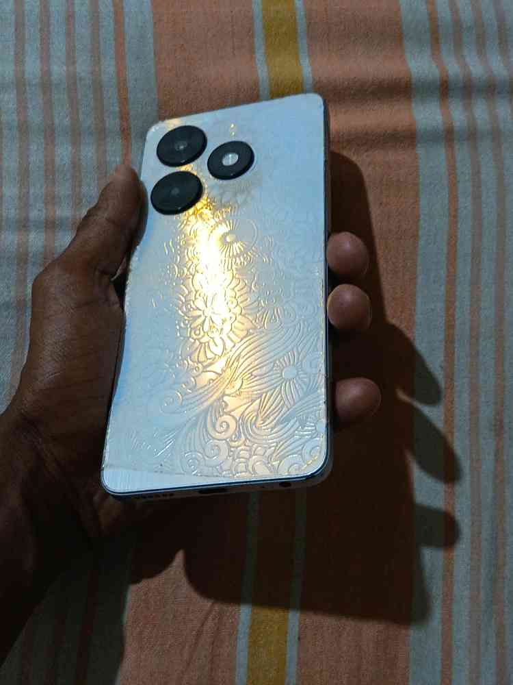 Mobile box & original charger include