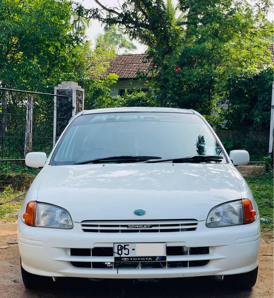 Toyota starlet NP90
