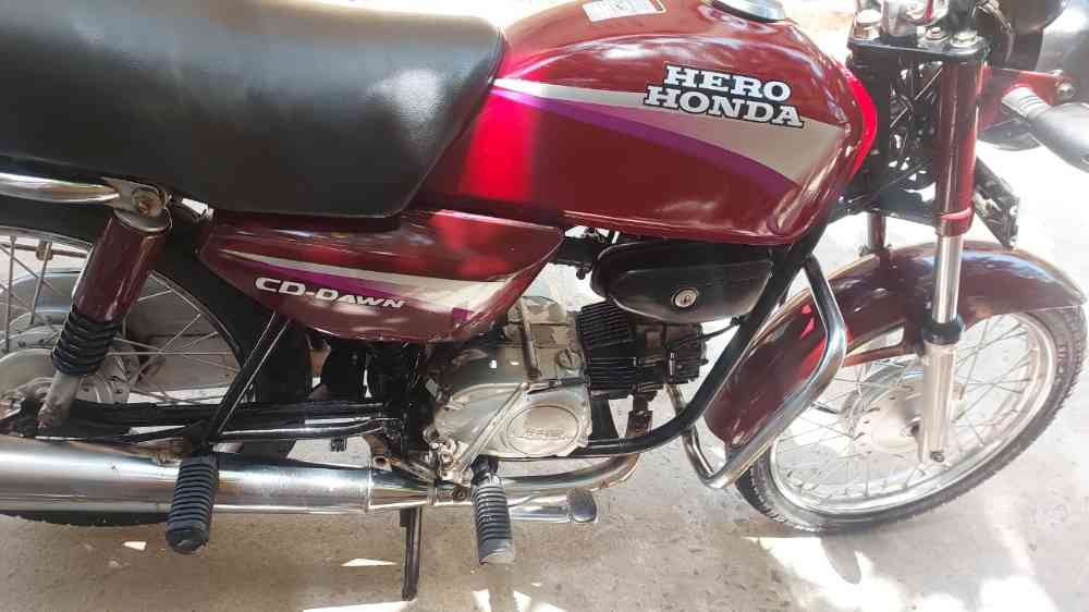 Hero honda CD dawn