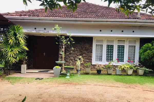 House for sale in baddegana Rd pitakotte