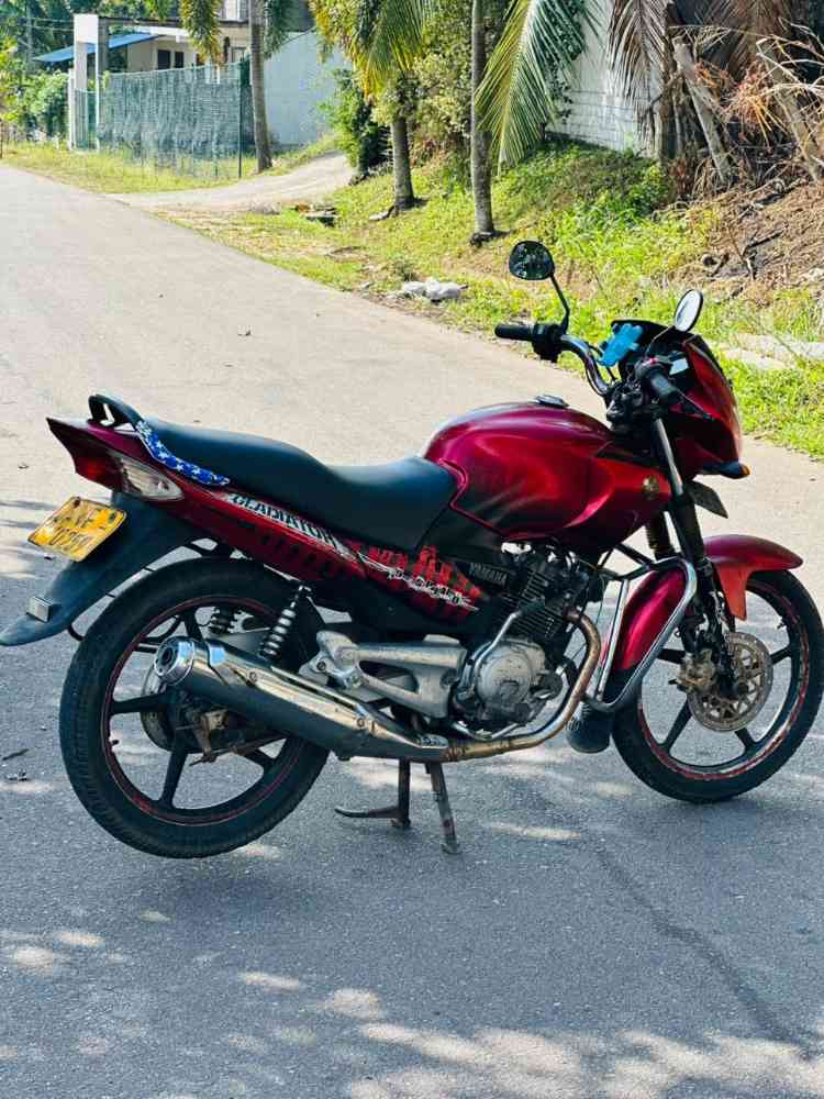 Yamaha gladiator 125