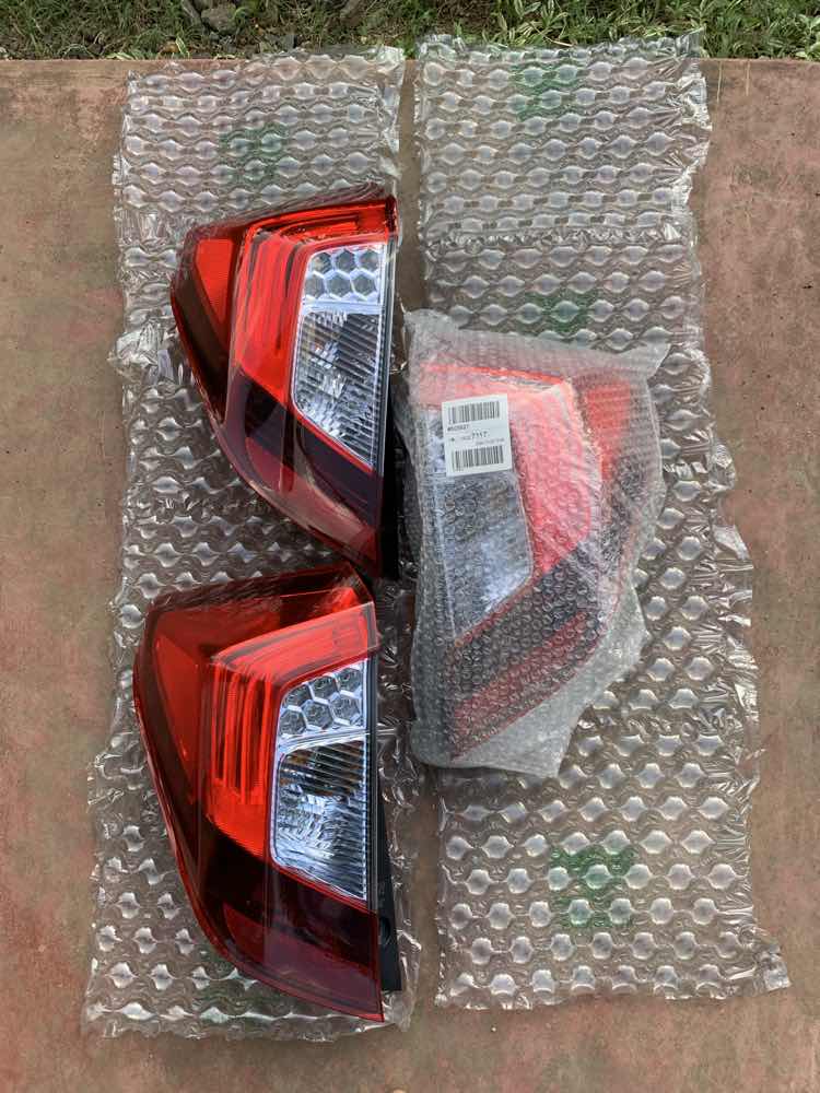 Honda fit gp5 tail light