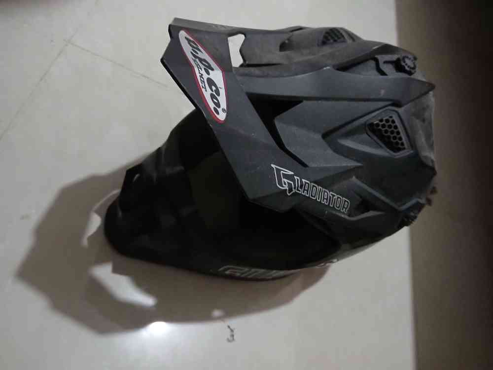 Full face helmet