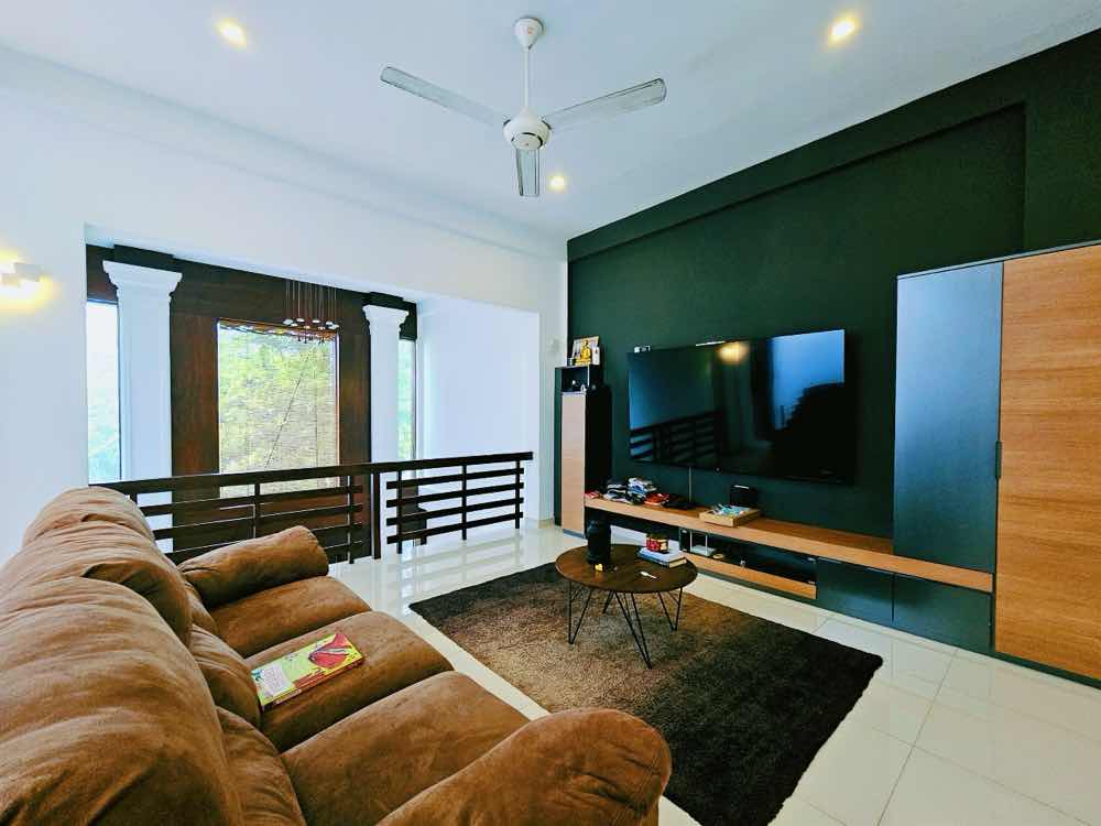 Luxury house for sale in thalawathugoda
