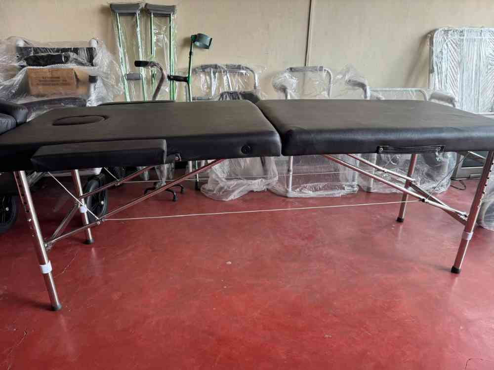 Therapy mobile bed