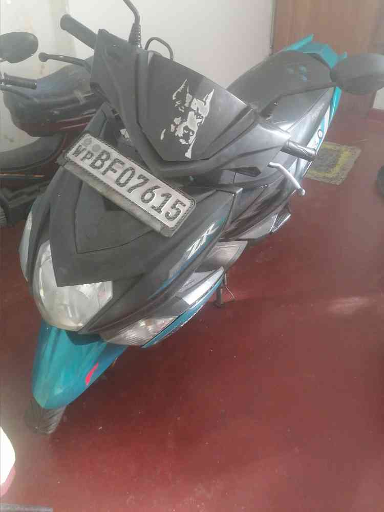 Yamaha ray zr