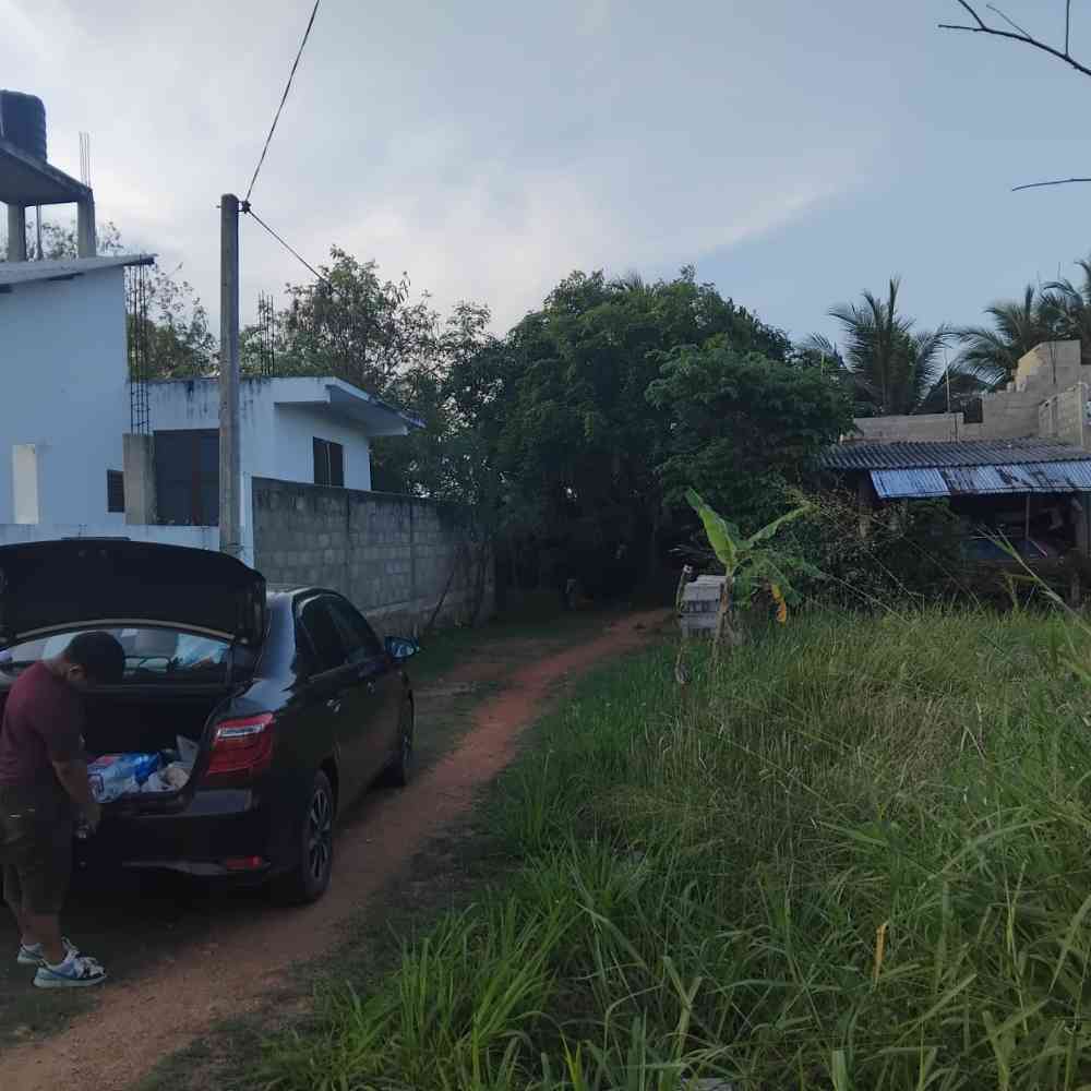 12.8 Perch land in anuradhapura