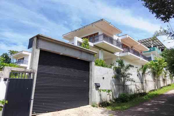 Hotel for sale in hikkaduwa