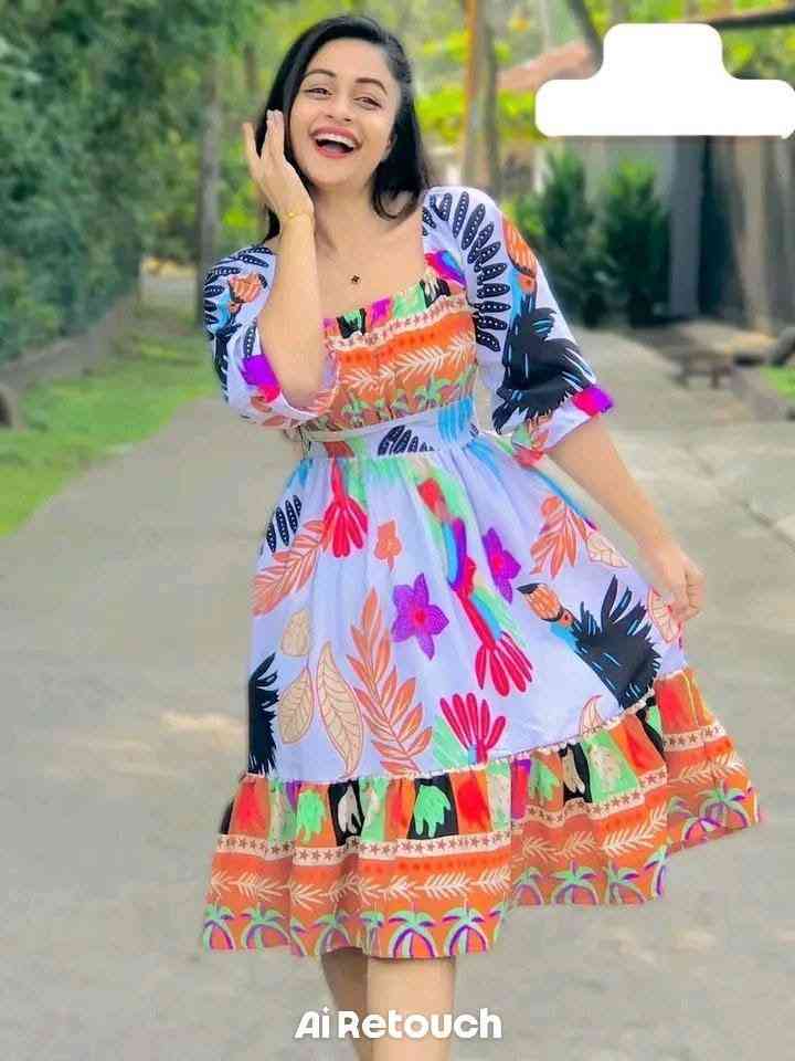 Girl's short dresses