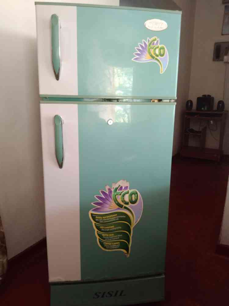 Sisil refrigerator