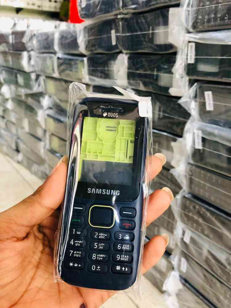 Keypad phone housing