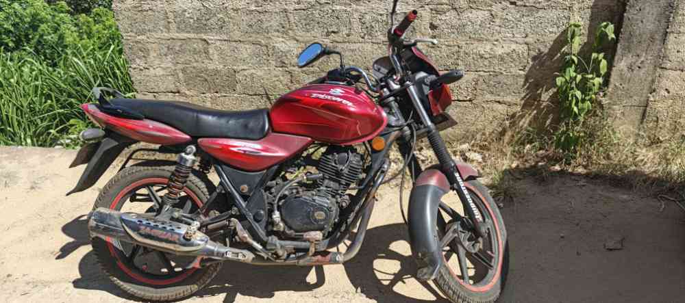 Bajaj discover