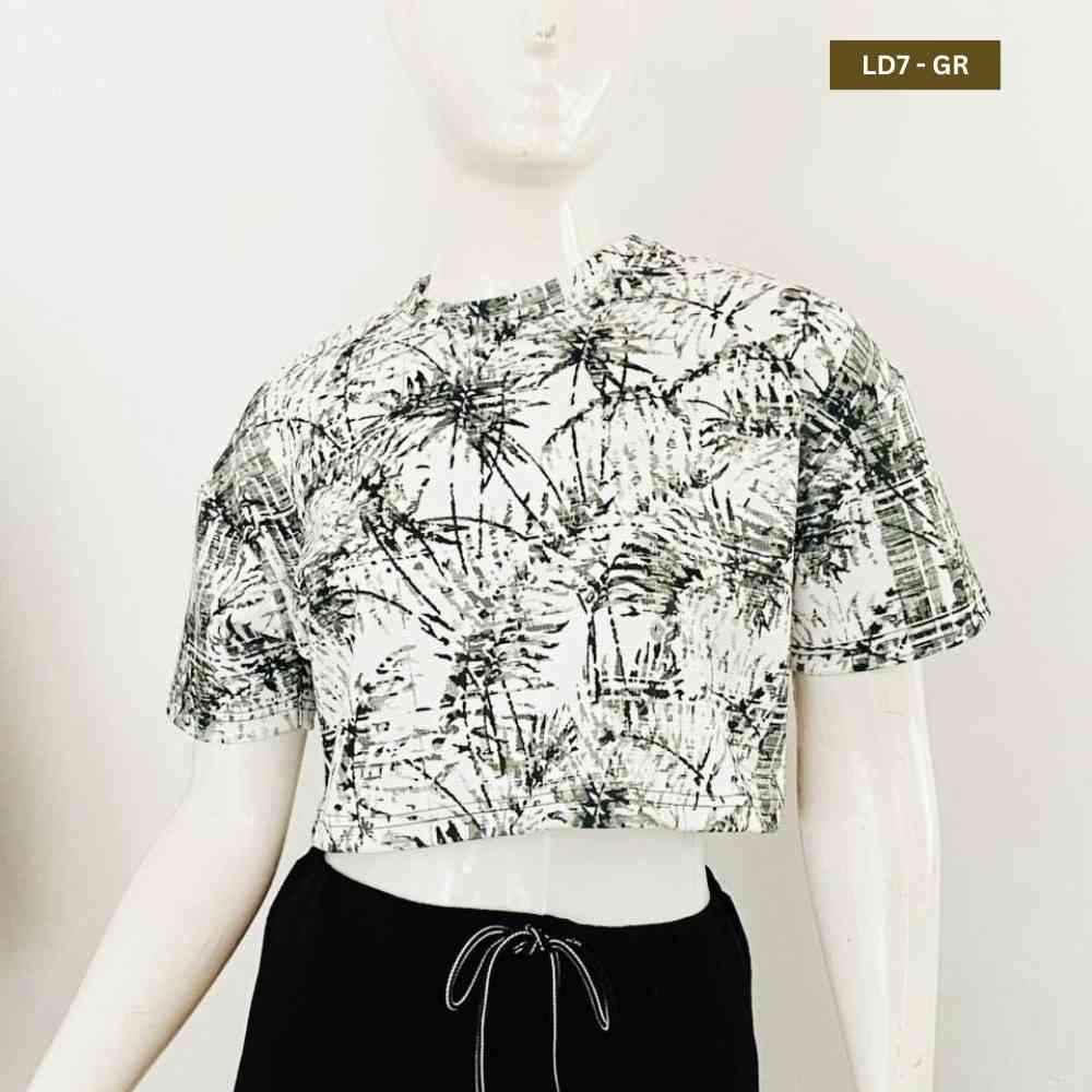 Popcorn fabric crop top