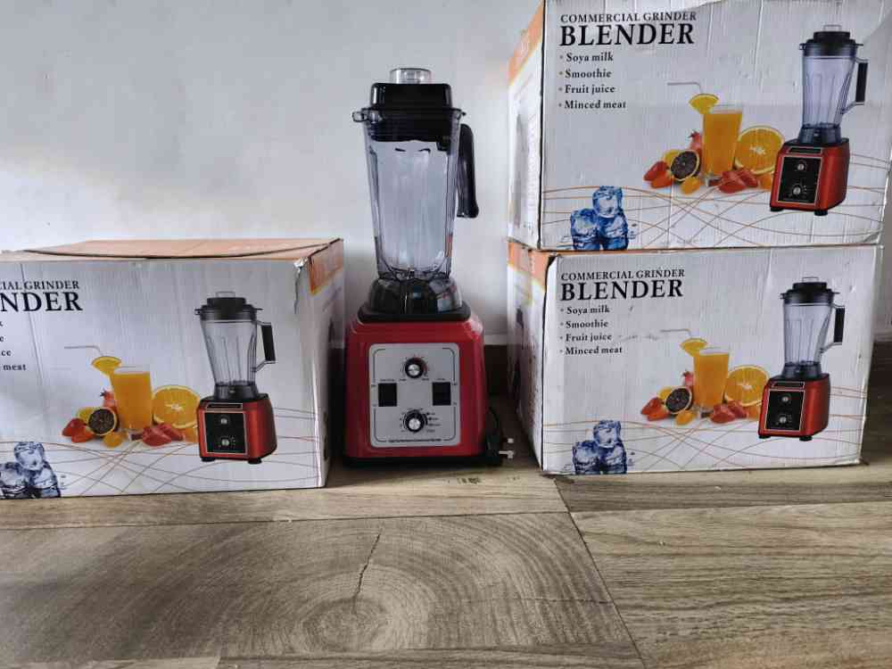 Grinder and blender 4L