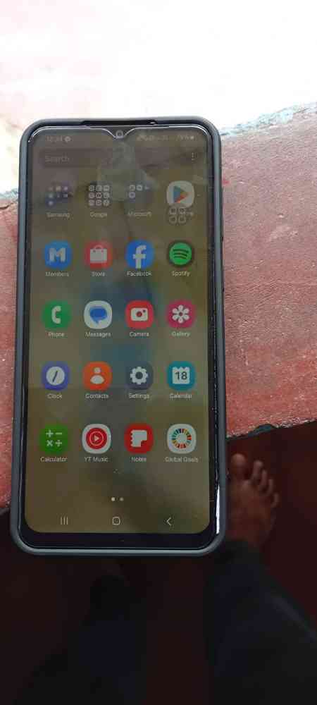 Samsung A04