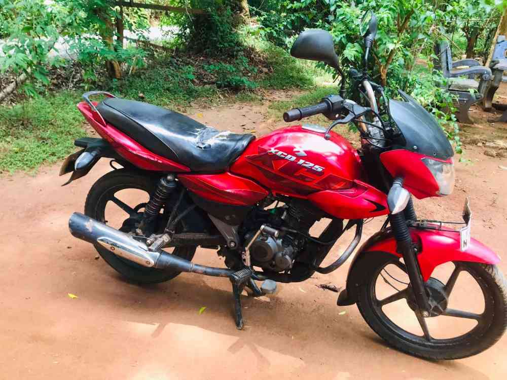 Bajaj xcd 125