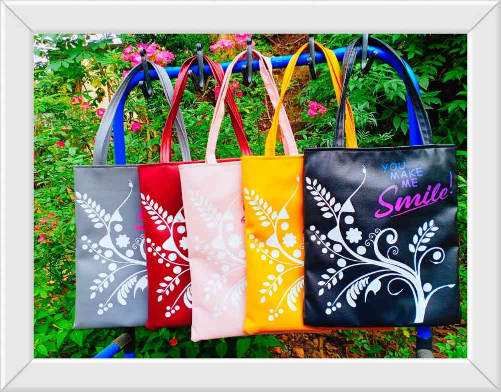 Ladies class bag