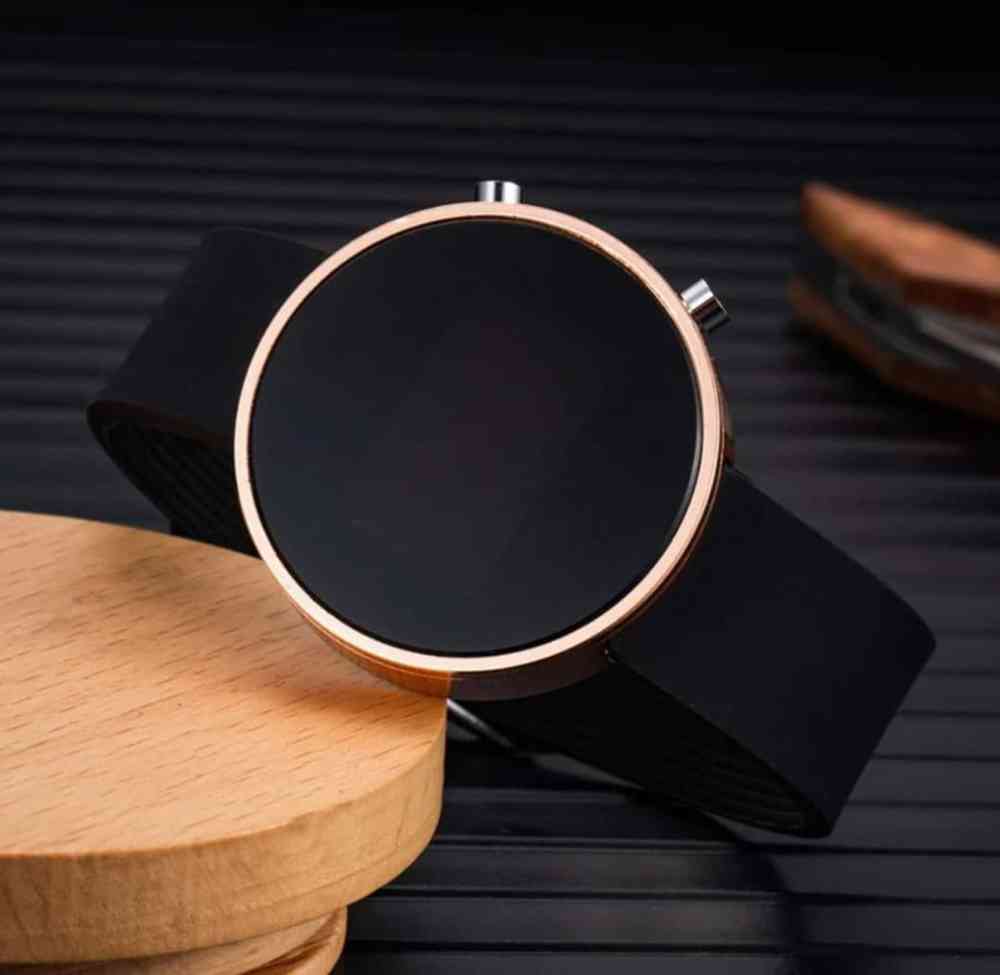 Ladies fashion watch