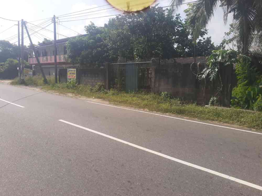 House for sale in padukka