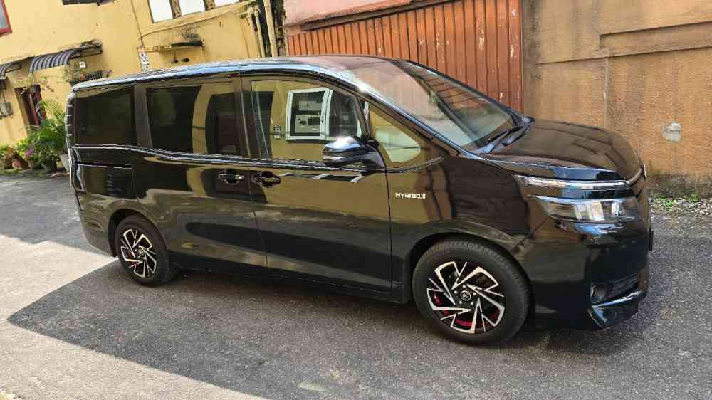 Toyota voxy 2015 for sale