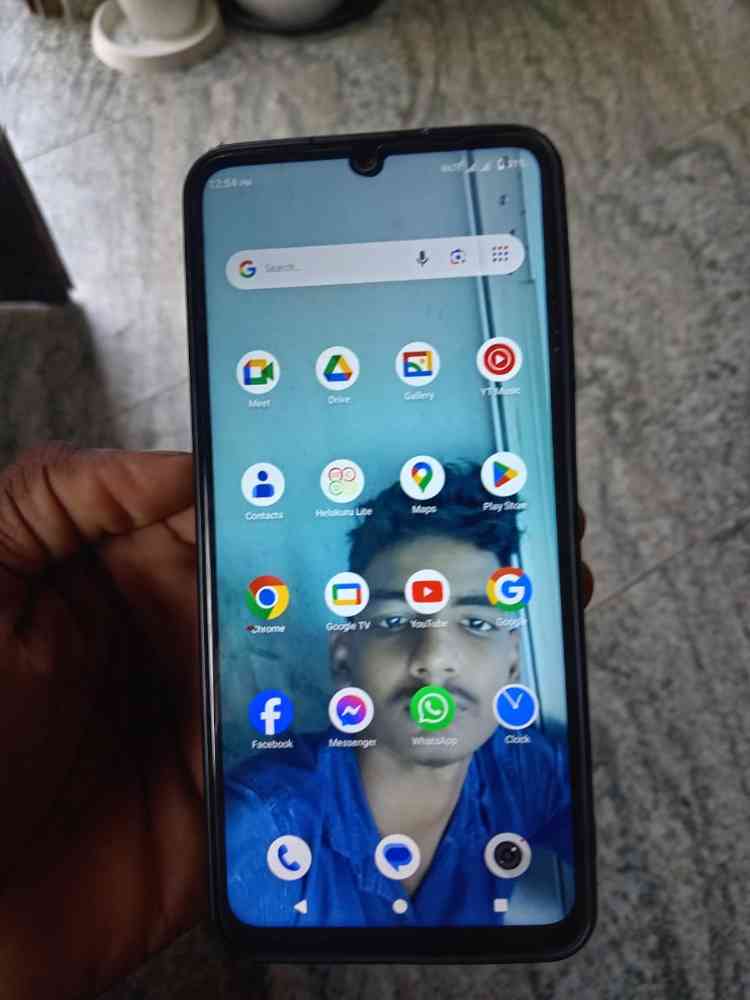 ZTE blade A35