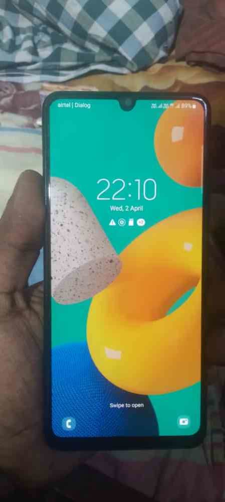 Samsung m32