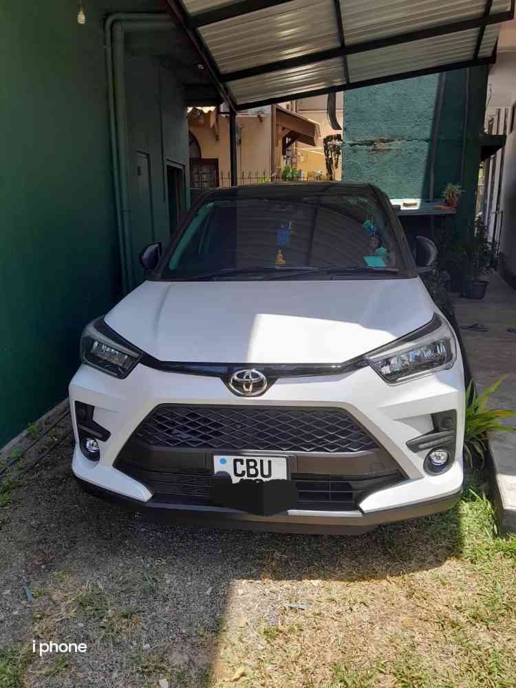 Toyota raize z grade 2024