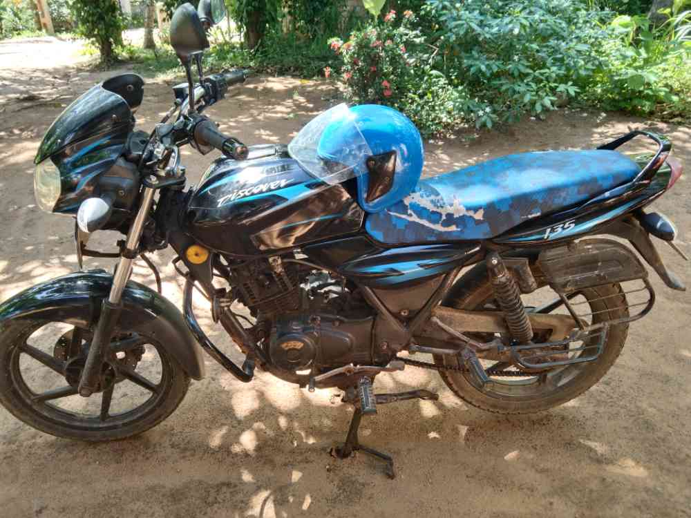 Bajaj 135 discover