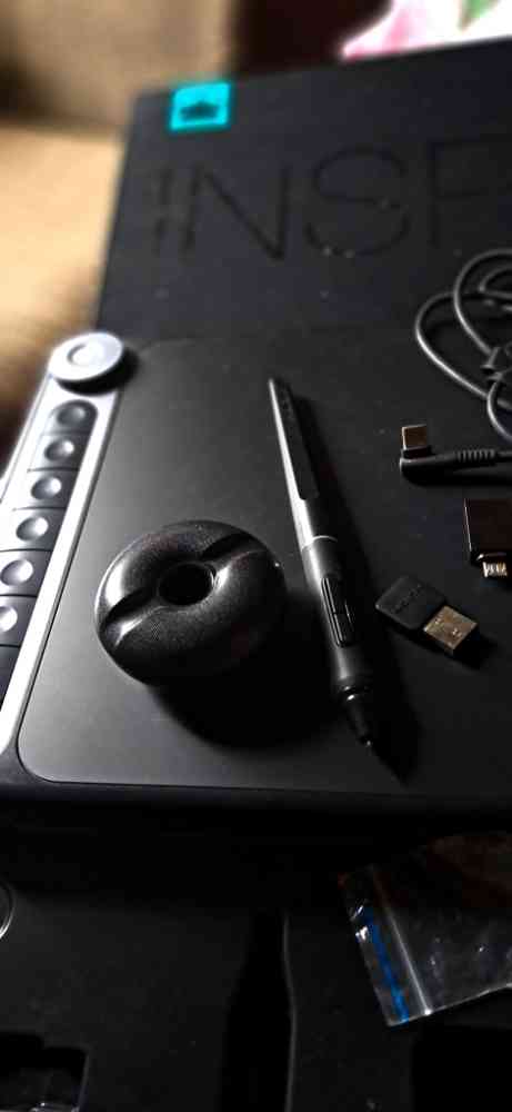 Huion inspiroy dial Q620M graphic tab