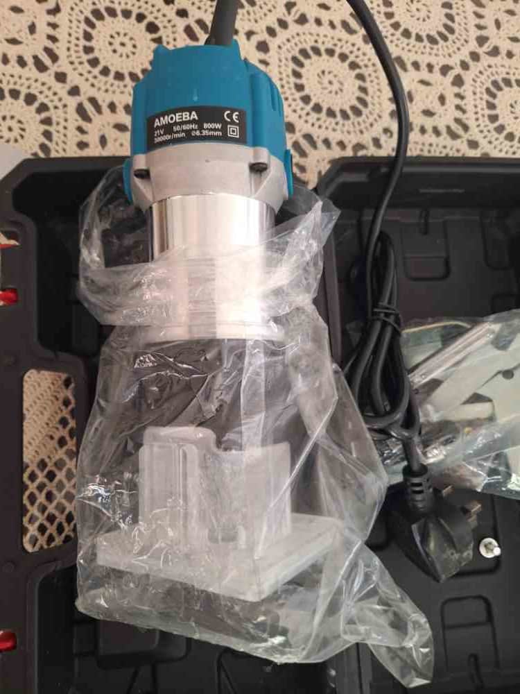 Wood trimmer router