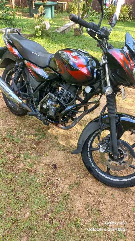 Bajaj discover 150