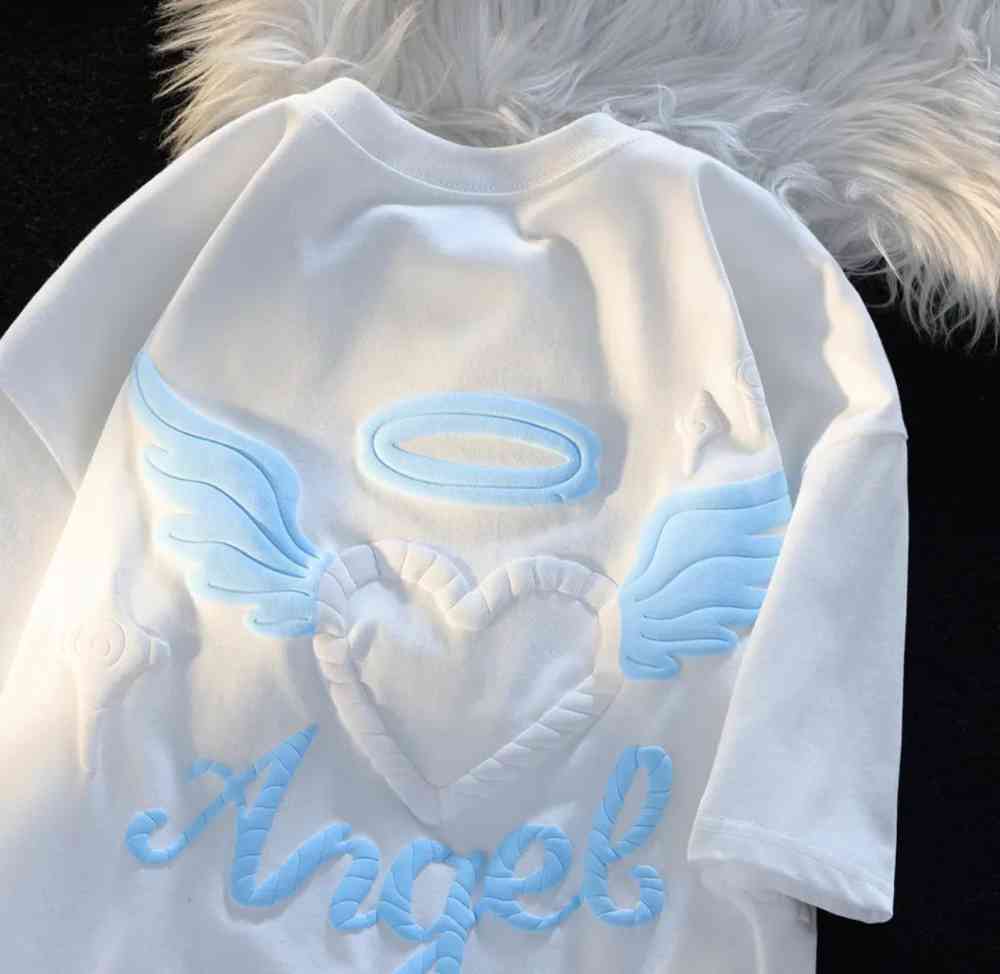 Women's t-shirts