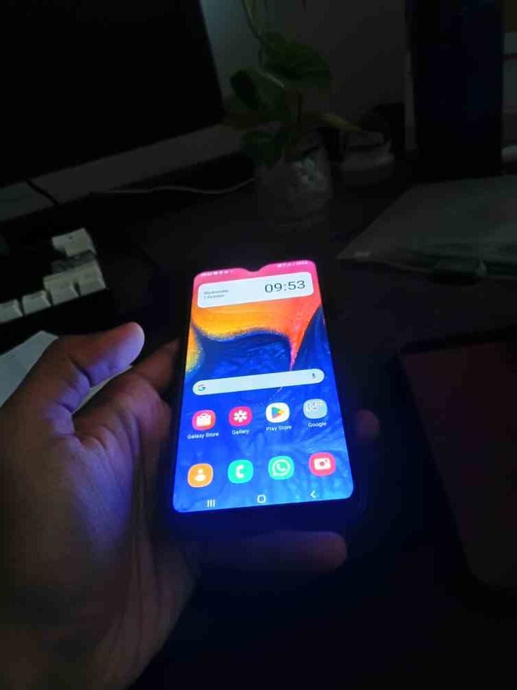 Samsung A10
