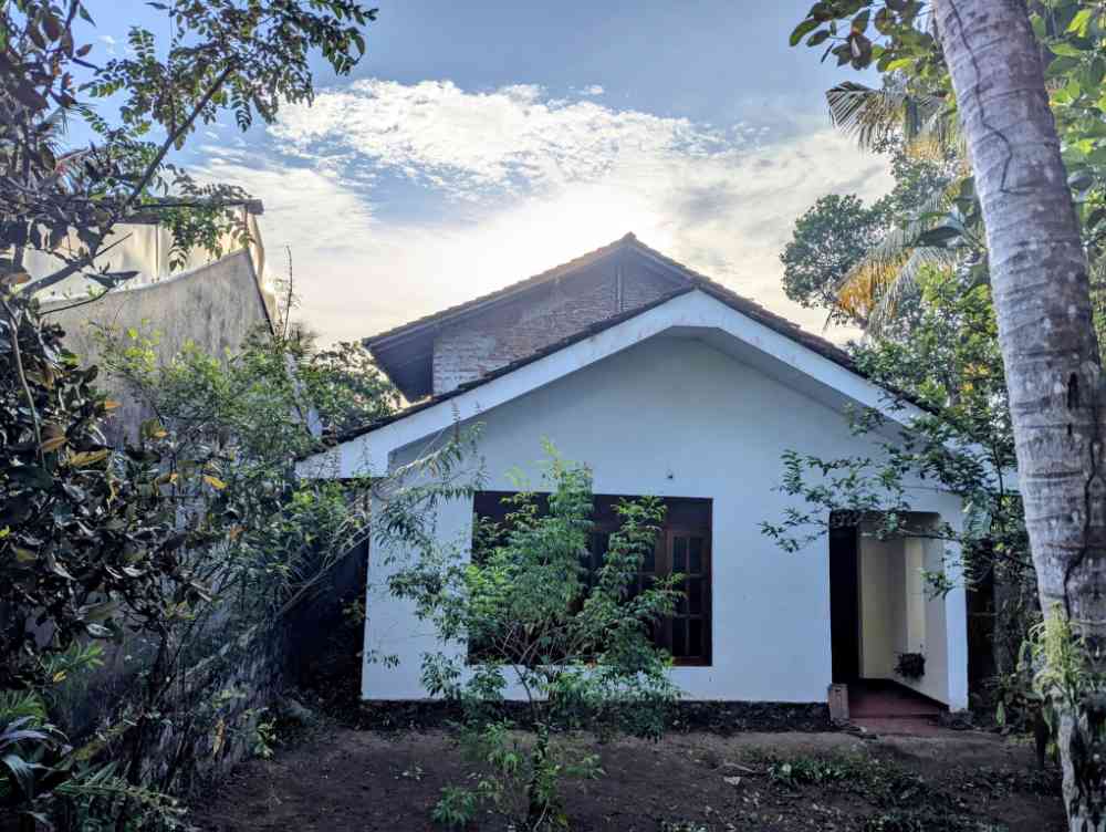 House for sale in in for sale in gampaha
