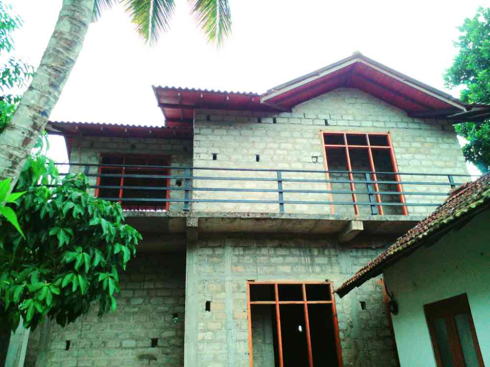 2 Houses with 14.35 perches for sale