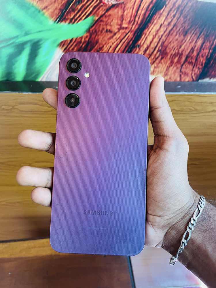 Samsung galaxy a14