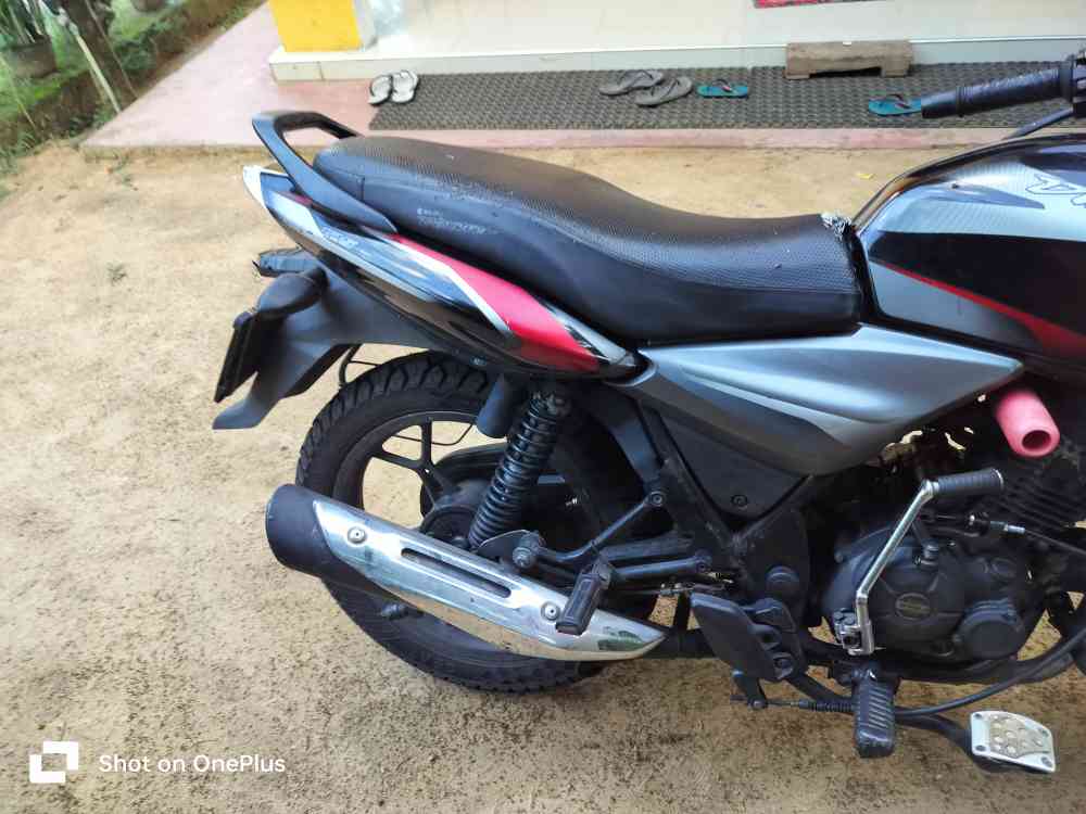 Bajaj discover 125