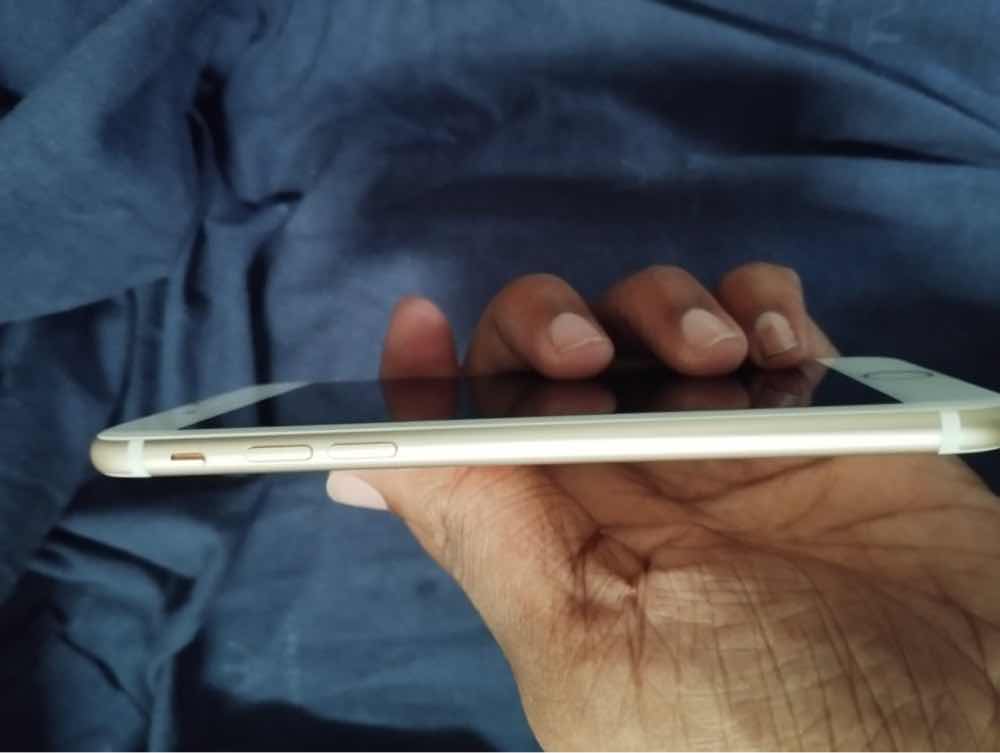 iPhone 7 & Vivo