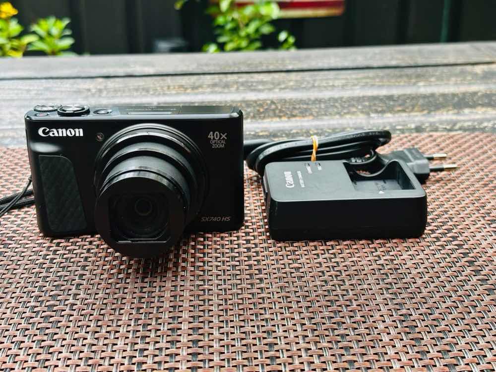 Canon power shot digital camera
