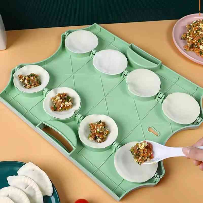Dumpling maker