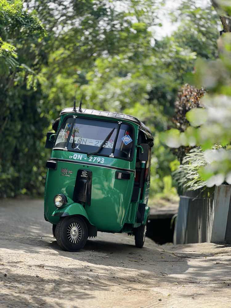 Bajaj RE 4 stroke