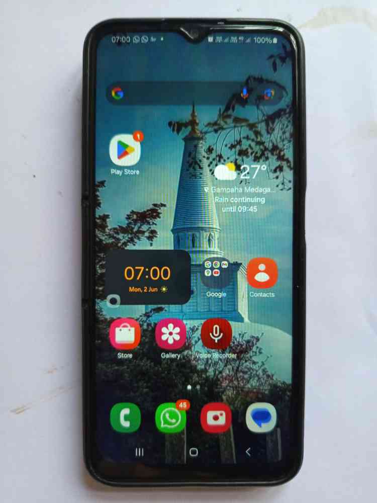 Samsung A04e for sale