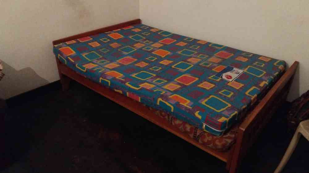Queen size beds for sale in nugawela kandy