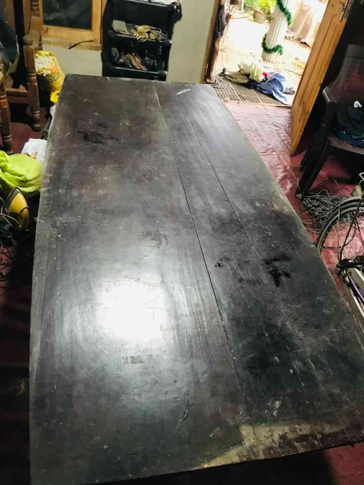 Jackwood table