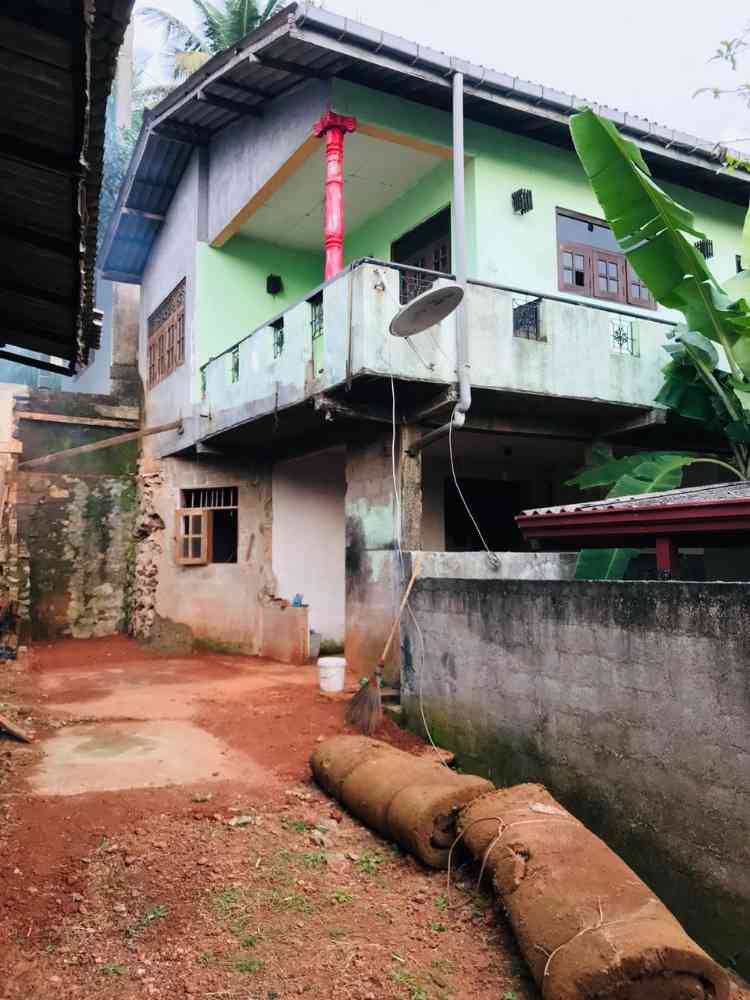 House for emergency sale
