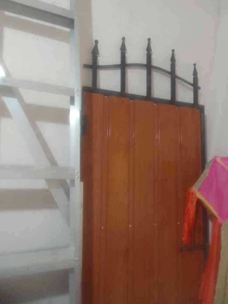 Door gate for sale